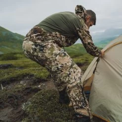 Sitka Mountain Evo Jacket 22 Sitka Mountain Evo Jacket -Archery Gear Shop 600039 SA lifestyle image 2