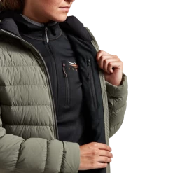 Sitka Women's Kelvin Lite Down Jacket -Archery Gear Shop IMG SITKA HS 2022 30075 LAU Ws Kelvin Lite Down Jacket Laurel 592p Studio 00410