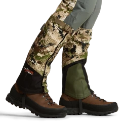 Sitka Stormfront GTX Gaiter 10 Sitka Stormfront GTX Gaiter -Archery Gear Shop Img SITKA BG 2021 90287 SA Mens Stormfront GTX Gaiter Optifade Subalpine 592p Studio 1981