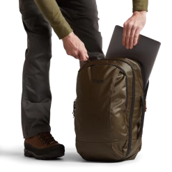 Sitka Drifter Travel Pack 16 Sitka Drifter Travel Pack -Archery Gear Shop Img SITKA ED 2021 80030 CV Drifter Travel Pack Covert 592p Studio 2286