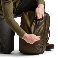 Sitka Drifter Travel Pack 17 Sitka Drifter Travel Pack -Archery Gear Shop Img SITKA ED 2021 80030 CV Drifter Travel Pack Covert 592p Studio 2300